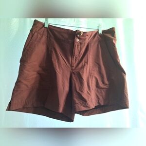 REI maroon size 12 shorts
